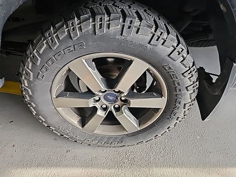 Used 2016 Ford F150 XLT w/ Equipment Group 302A Luxury image 5