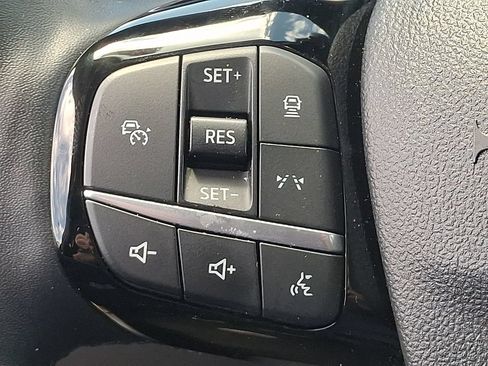 Used 2025 Ford Escape Platinum w/ Class II Trailer Tow Package AWD/4WD image 21