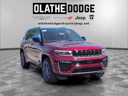 New 2026 Jeep Grand Cherokee Summit AWD/4WD image 28