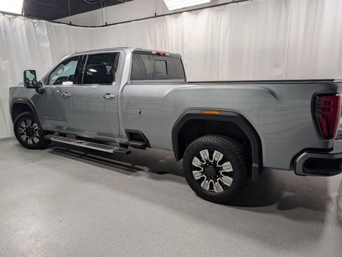 Certified 2025 GMC Sierra 2500 Denali w/ Denali Reserve Package AWD/4WD image 7