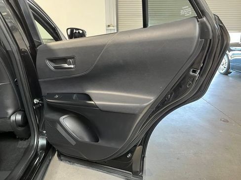 Used 2021 Toyota Venza XLE w/ Carpet Mat Package (TMS) AWD/4WD image 15