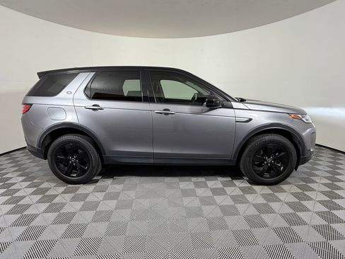 Used 2022 Land Rover Discovery Sport S image 9