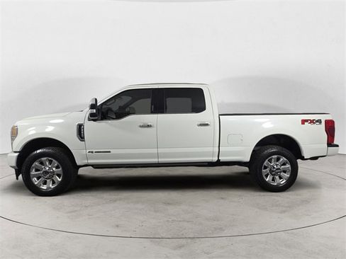 Used 2020 Ford F350 Platinum image 2