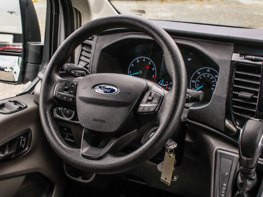 Used 2025 Ford Transit 350 XLT RWD image 23