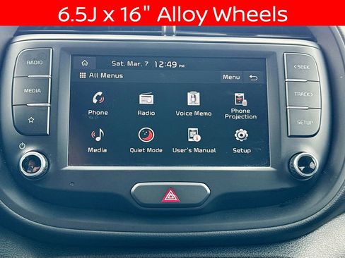 Used 2025 Kia Soul LX w/ LX Technology Package image 12