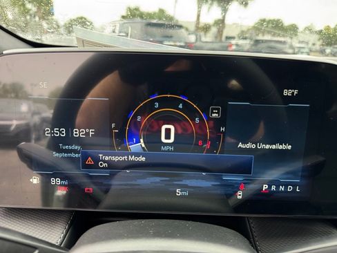 New 2026 Chevrolet Equinox LT w/ Convenience Package II FWD image 19