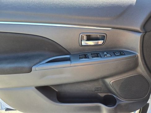 Used 2024 Mitsubishi Outlander Sport AWD image 36