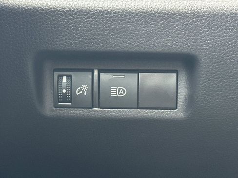 Certified 2025 Toyota RAV4 XLE image 44