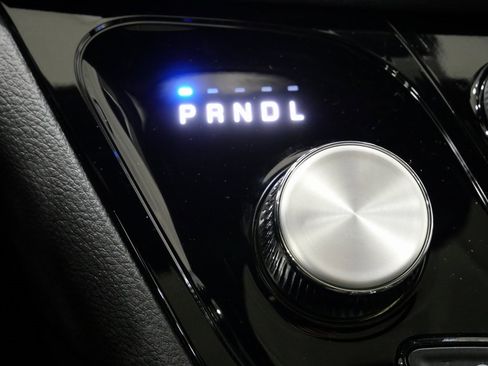 New 2026 Chrysler Pacifica Limited w/ S Appearance Package image 23