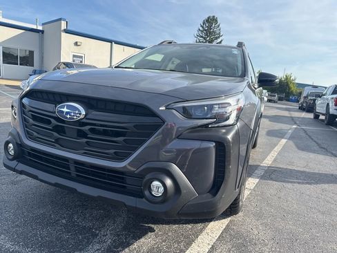 Used 2023 Subaru Outback Onyx Edition AWD/4WD image 47