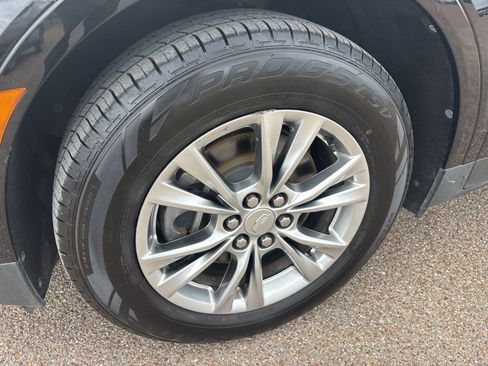 Used 2020 Cadillac XT5 Premium Luxury FWD image 36