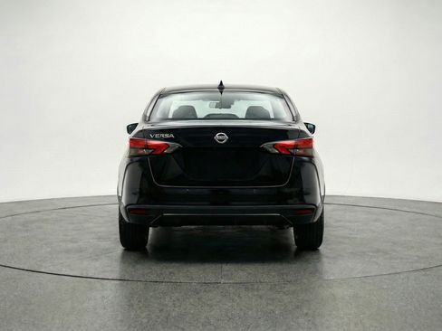 Used 2025 Nissan Versa SV image 7