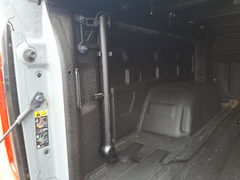 Used 2025 GMC Sierra 1500 AT4X image 6