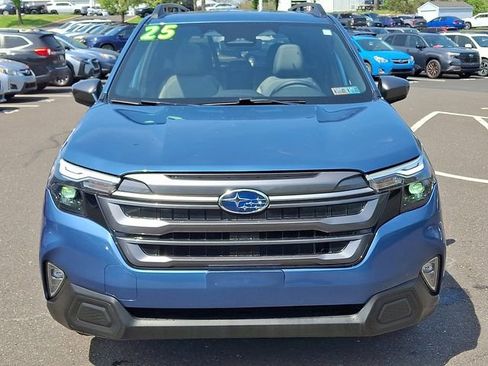 Certified 2025 Subaru Forester Premium w/ Convenience Package #1 AWD/4WD image 2