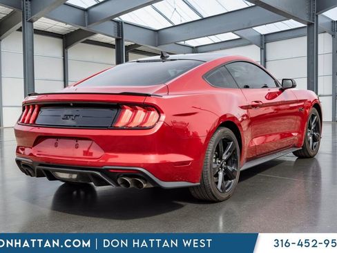Used 2022 Ford Mustang GT Premium w/ Black Accent Package RWD image 19