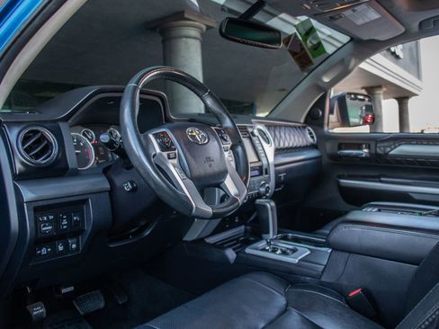 Used 2017 Toyota Tundra Platinum AWD/4WD image 11