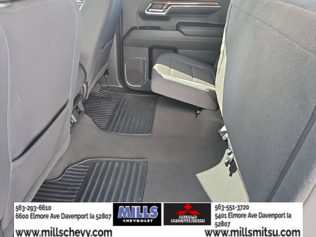 Used 2024 Chevrolet Silverado 1500 LT AWD/4WD image 18