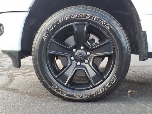 Certified 2022 RAM 1500 Big Horn image 9