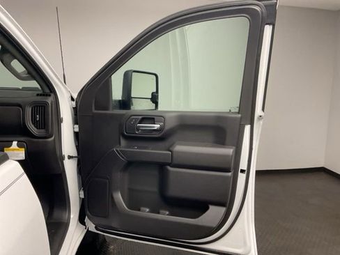 New 2025 Chevrolet Silverado 2500 W/T image 22