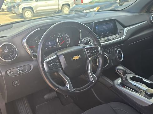Used 2020 Chevrolet Blazer LT image 16