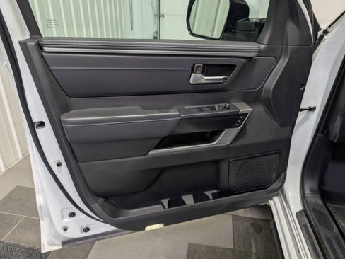 Used 2025 Toyota Tundra Platinum image 13