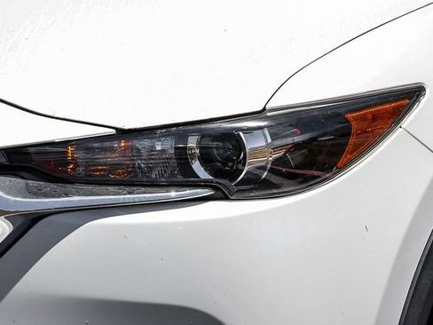 Used 2018 MAZDA CX-5 Touring w/ Preferred Equipment Package FWD image 8