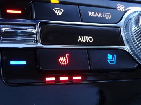 Used 2023 Lincoln Navigator L Black Label image 50