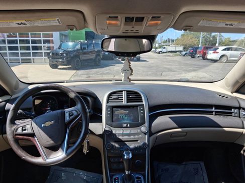 Used 2013 Chevrolet Malibu LT FWD image 13