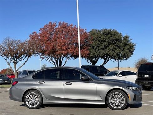 Used 2023 BMW 330i Sedan w/ Premium Package image 3