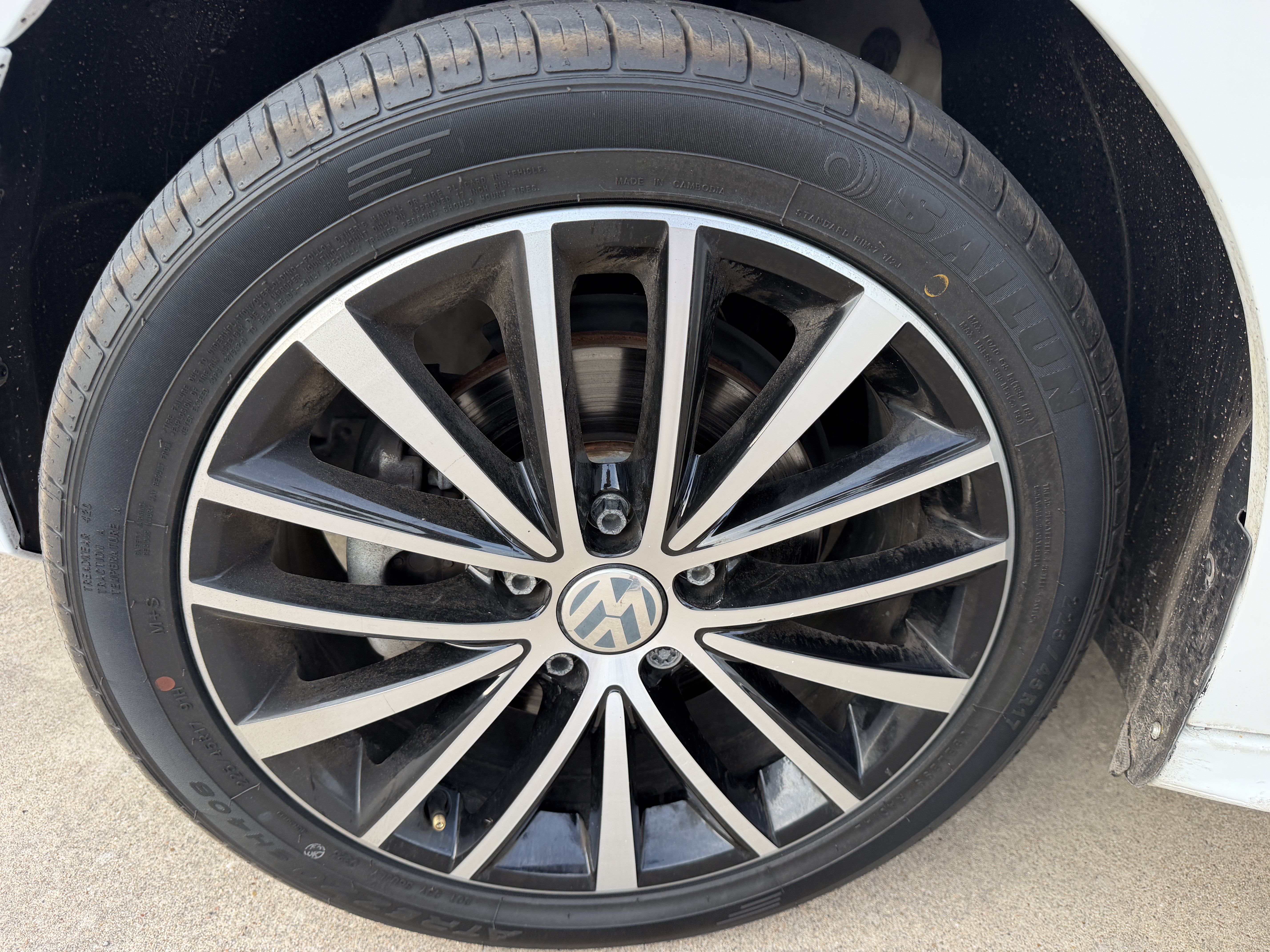 Used 2016 Volkswagen Jetta Sport FWD image 36