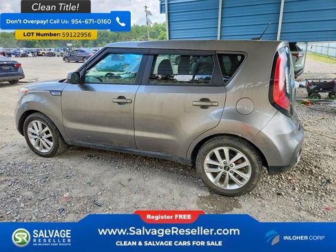 Used 2017 Kia Soul + FWD image 3