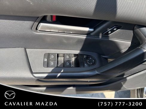 Used 2025 MAZDA CX-50 AWD 2.5 S w/ Preferred Package image 4