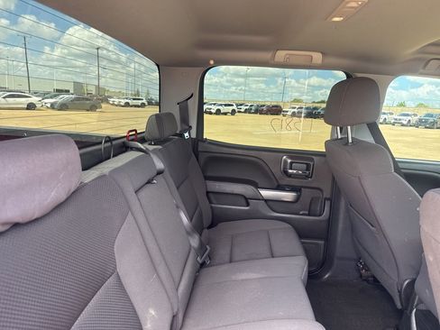 Used 2018 Chevrolet Silverado 1500 LT w/ Texas Edition image 36