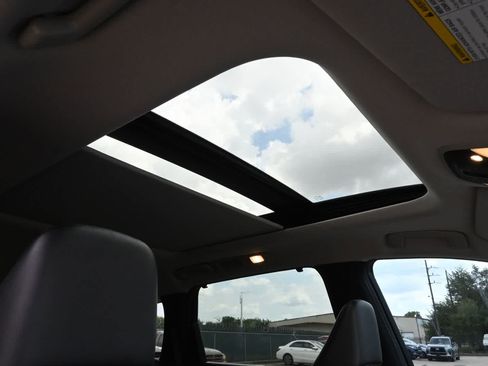Used 2022 INFINITI QX60 Luxe w/ Cargo Package FWD image 24