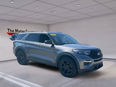 Certified 2024 Ford Explorer ST-Line w/ Class IV Trailer Tow Package AWD/4WD image 3