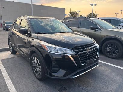 Used 2023 Nissan Kicks SV