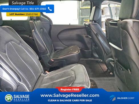 Used 2018 Chrysler Pacifica Limited w/ Advanced Safetytec Group FWD image 15