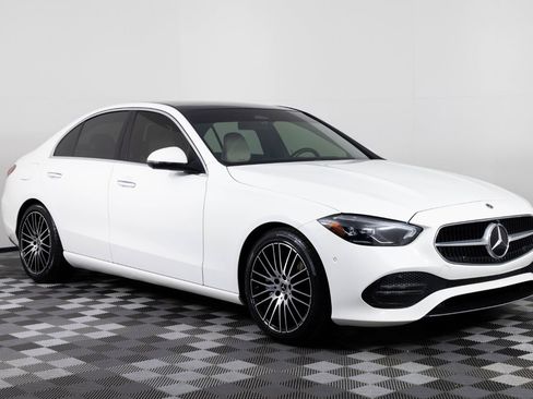 Used 2022 Mercedes-Benz C 300 4MATIC Sedan image 10