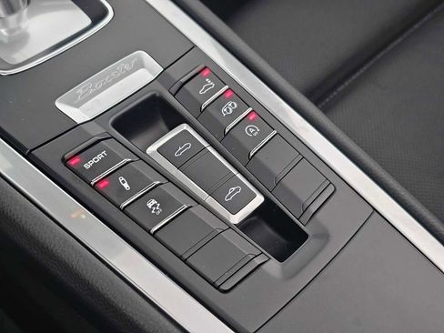 Used 2014 Porsche Boxster S image 24