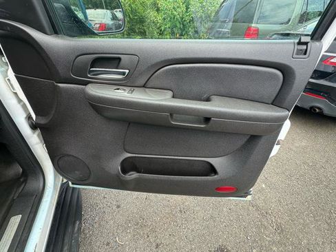 Used 2007 Chevrolet Tahoe LS w/ Skid Plate Package image 13