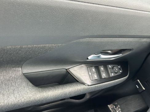 New 2026 Nissan Kicks SV w/ SV Premium Package image 15