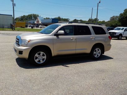 Used 2016 Toyota Sequoia SR5 w/ Premium Package