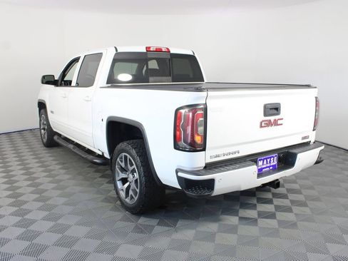 Used 2017 GMC Sierra 1500 SLT AWD/4WD image 26