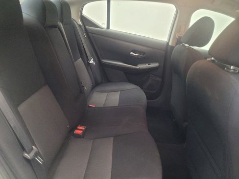 Used 2021 Nissan Sentra SV FWD image 19