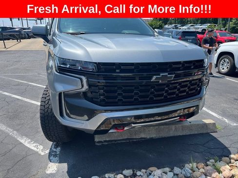 Used 2023 Chevrolet Tahoe Z71 AWD/4WD image 2