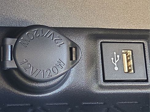 New 2025 Toyota RAV4 LE image 23