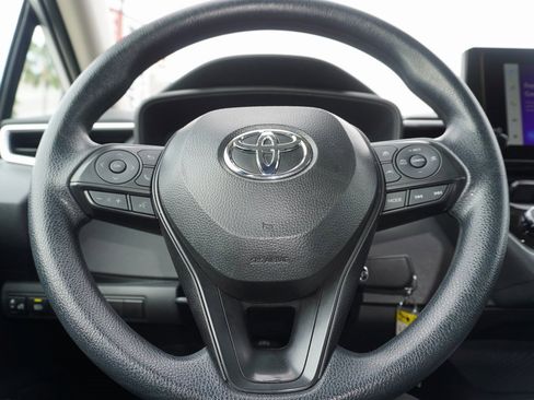 Certified 2025 Toyota Corolla LE image 19