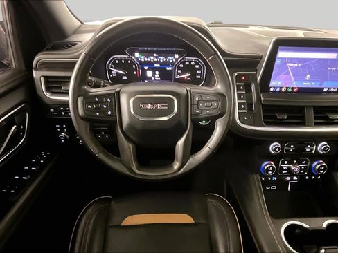 Used 2021 GMC Yukon AT4 w/ AT4 Premium Plus Package AWD/4WD image 5