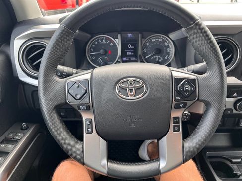 Used 2021 Toyota Tacoma SR5 image 16