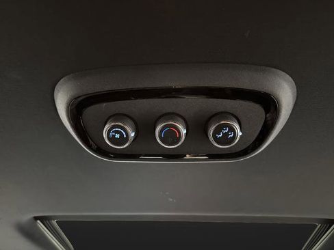 Used 2025 Dodge Durango R/T image 35